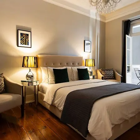 Spacious In 120 M² Fireplace Apartment *